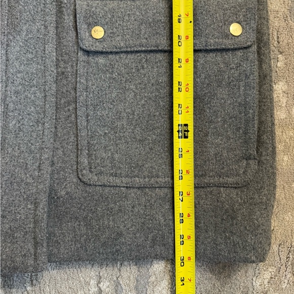 J.Crew Jacket With Faux Fur Hood Size 6 - Picture 6 of 11